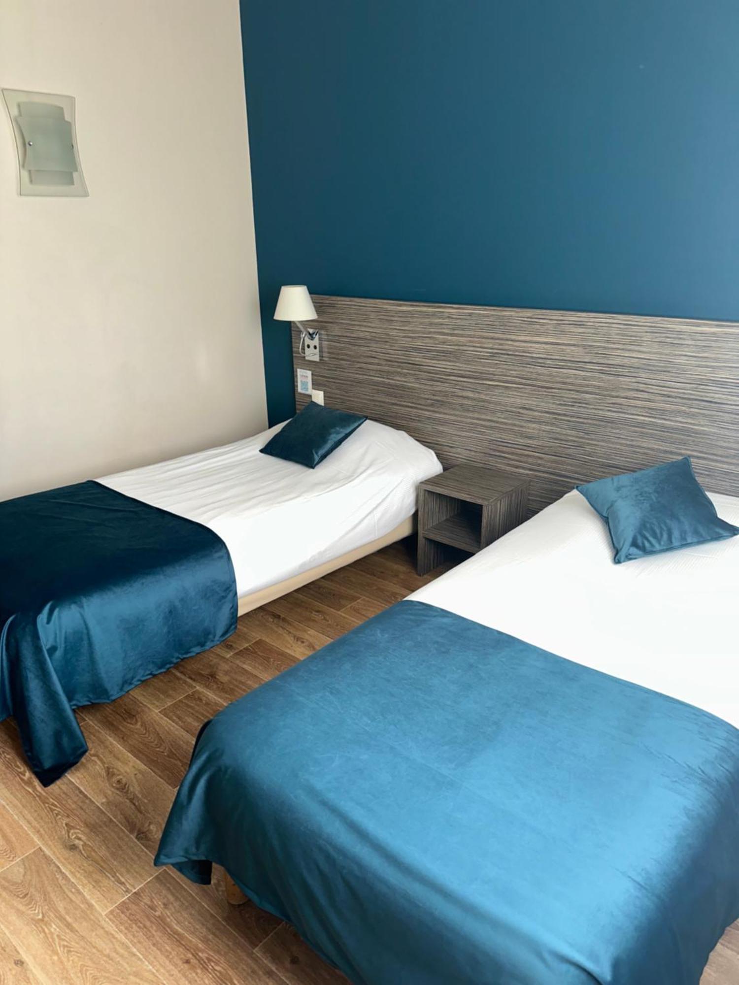 Hotel Caiman Pierrelatte Eksteriør bilde