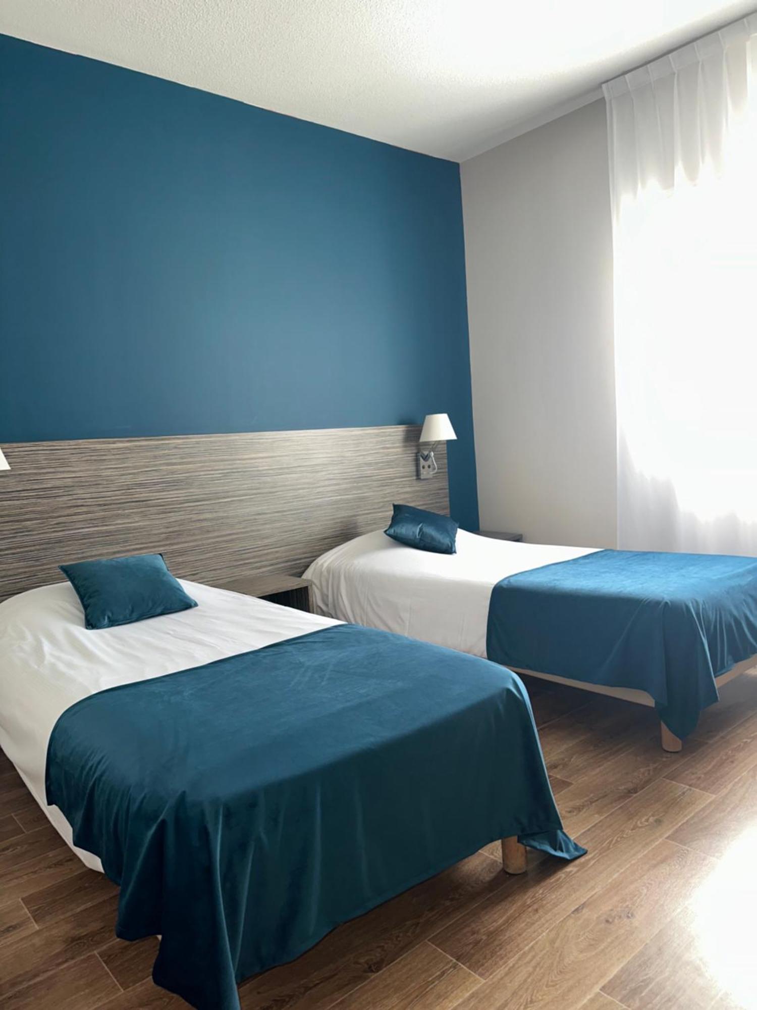Hotel Caiman Pierrelatte Eksteriør bilde