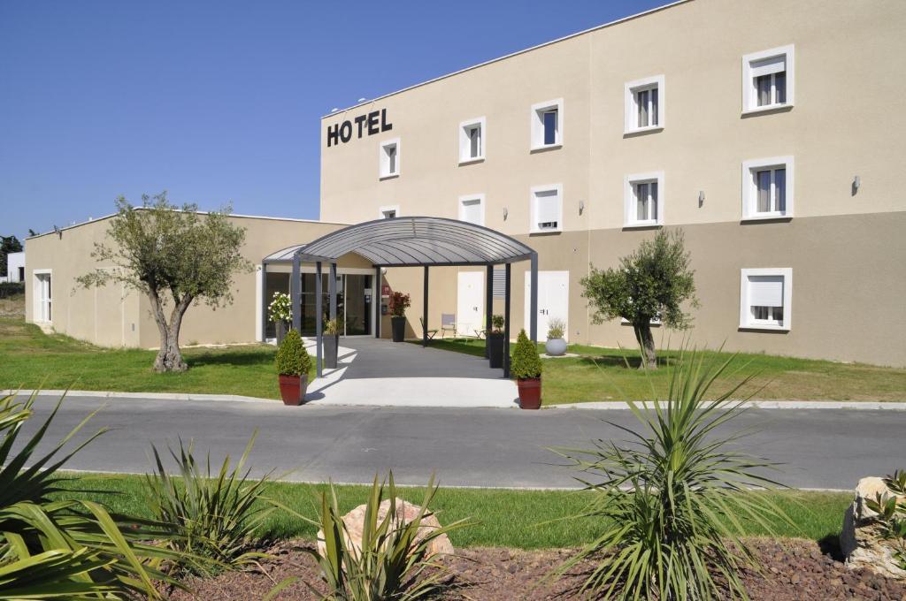 Hotel Caiman Pierrelatte Eksteriør bilde